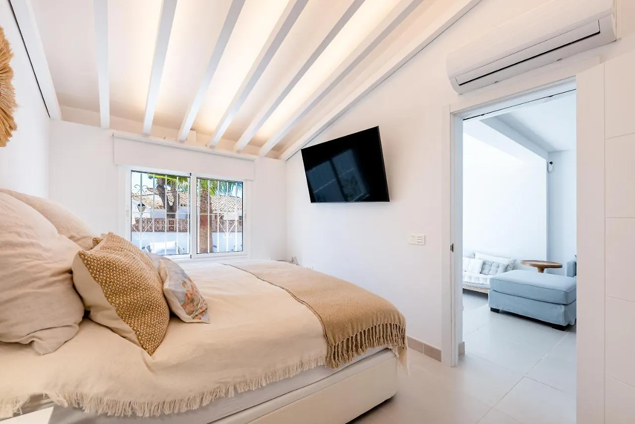 Villa New Charming House 150 Meters From The Beach Mijas